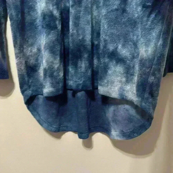 Johnny Was sweater - Picture 3 of 7